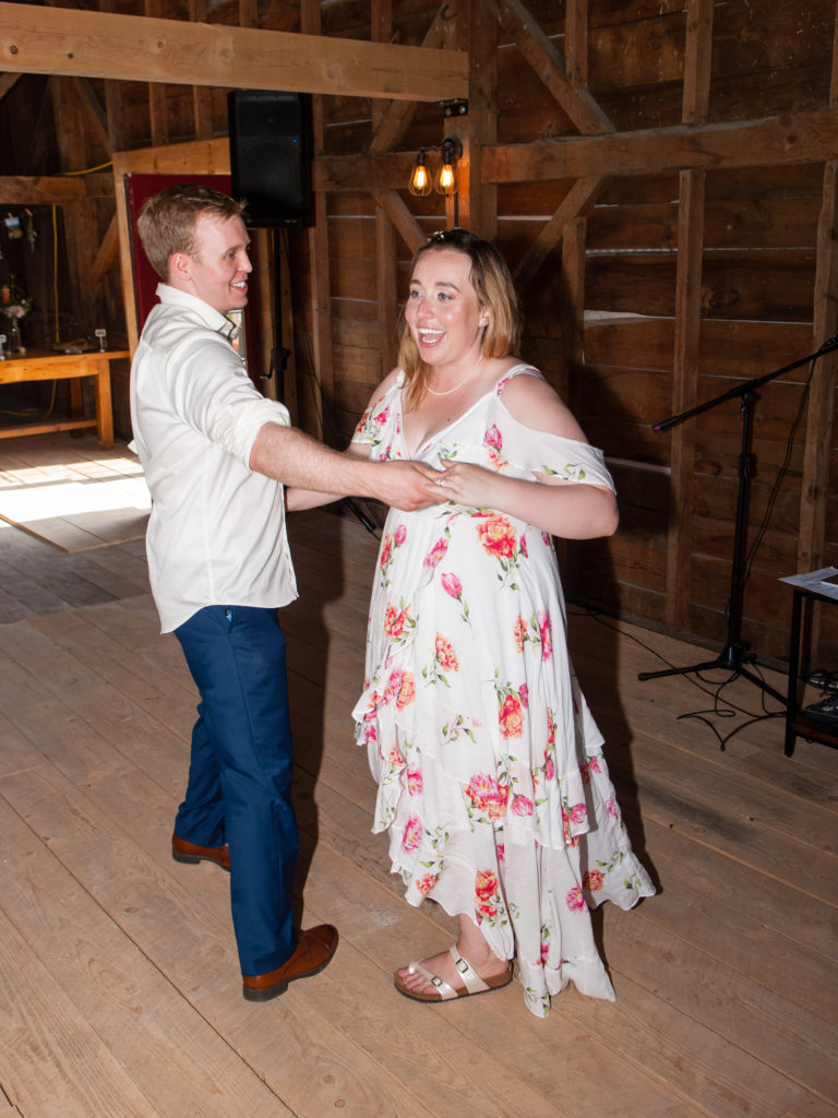 mr and mrs dancing on the dance floor