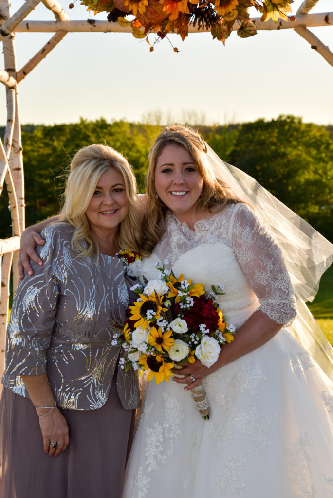 bride with her mom 