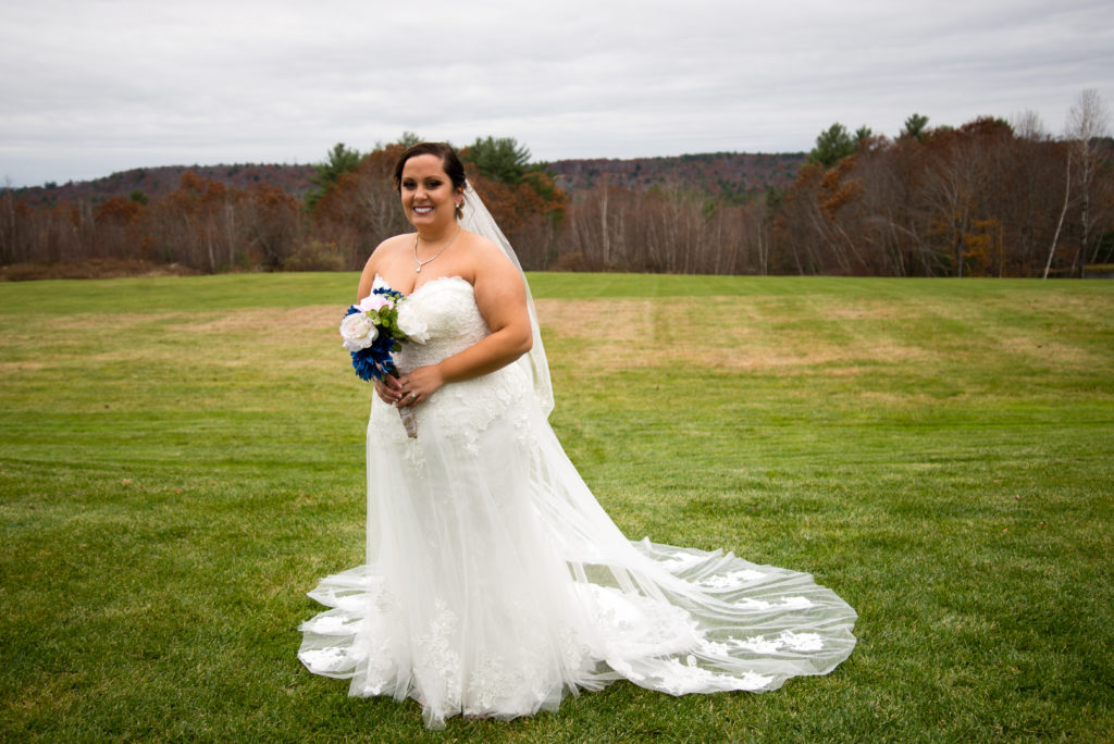 bride, NH weddings, fall weddings, Dell Lea